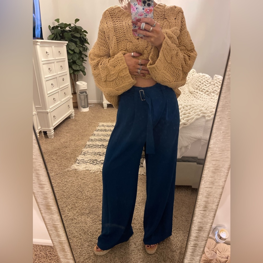 Women’s wide leg trousers
